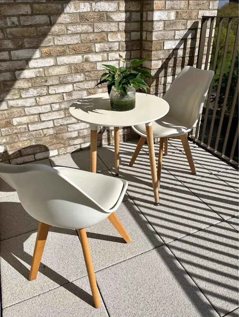 Dining — UK furniture category